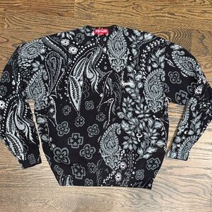 Supreme Black and Gray Patterned Crewneck Sweater